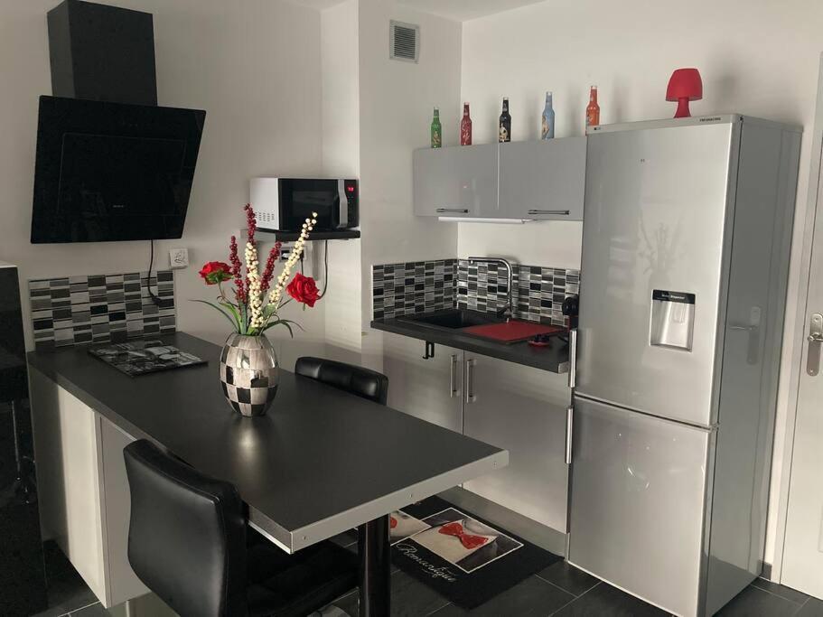 Apartament Magnifique Studio Tout Equipe Classe 2 Etoiles Saint-Leu Zewnętrze zdjęcie